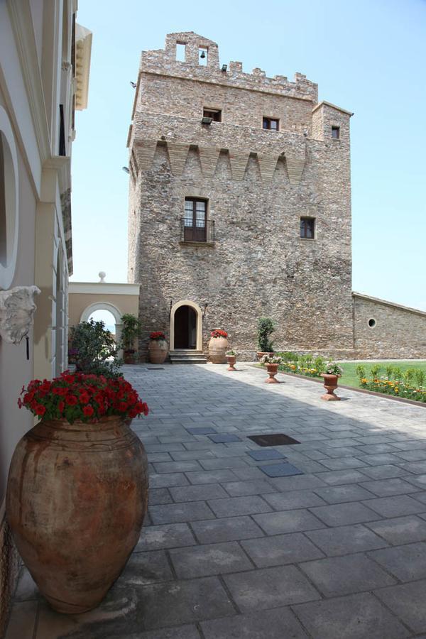 Отель Palazzo Del Capo Читтаделла-дель-Капо Экстерьер фото