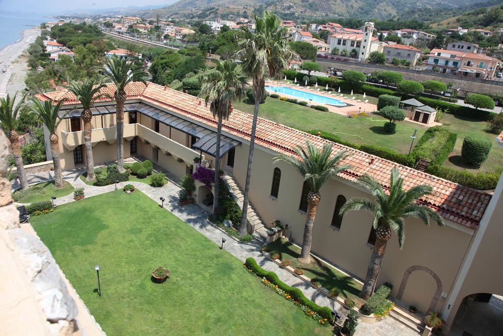 Отель Palazzo Del Capo Читтаделла-дель-Капо Экстерьер фото
